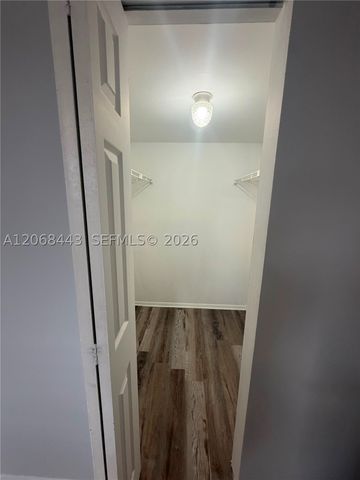 8020 N Colony Cir N 306, Tamarac, FL 33321