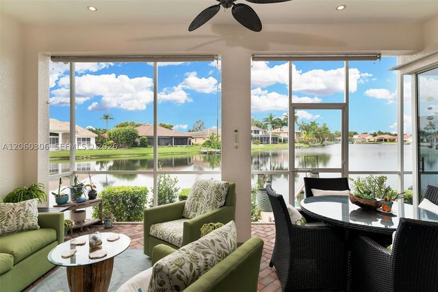 14610 Laguna Dr., Fort Myers, FL 33908