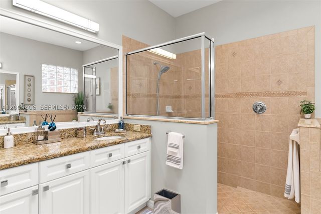 14610 Laguna Dr., Fort Myers, FL 33908