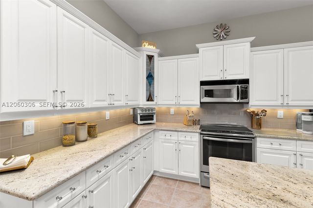 14610 Laguna Dr., Fort Myers, FL 33908