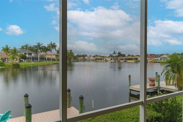 14610 Laguna Dr., Fort Myers, FL 33908