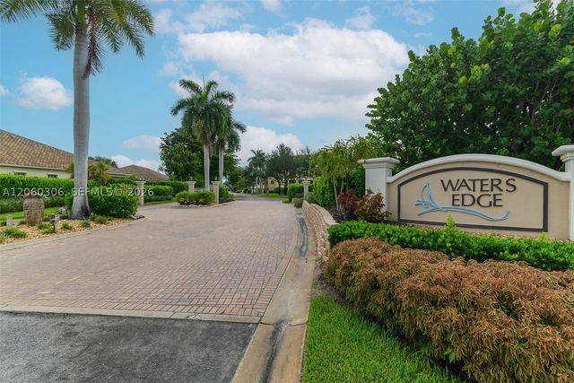 14610 Laguna Dr., Fort Myers, FL 33908