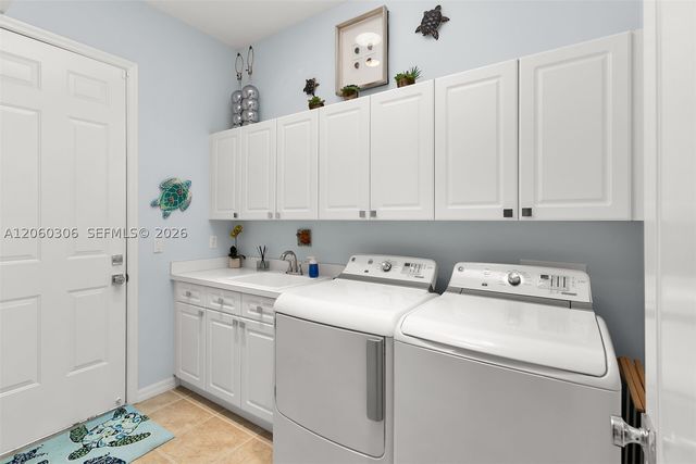 14610 Laguna Dr., Fort Myers, FL 33908