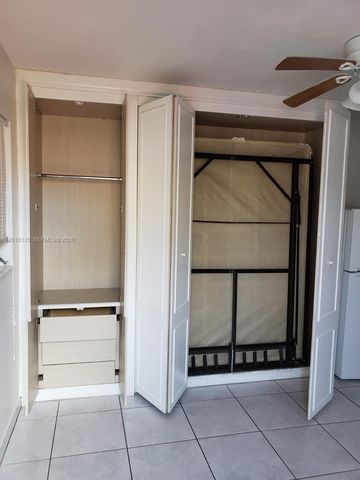 554 NE 68th St 4, Miami, FL 33138