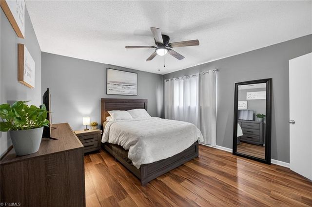 416 Century Court, Kernersville, NC 27284