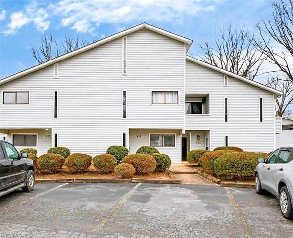 416 Century Court, Kernersville, NC 27284