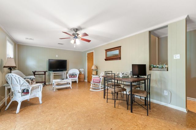 618 Hall Drive, Little Rock, AR 72205