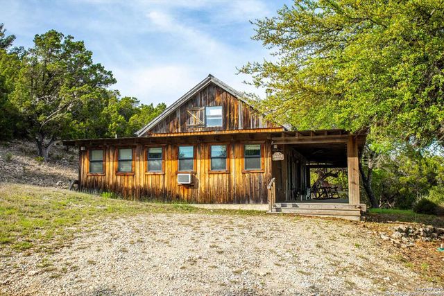 443 Moseley, Medina, TX 78055