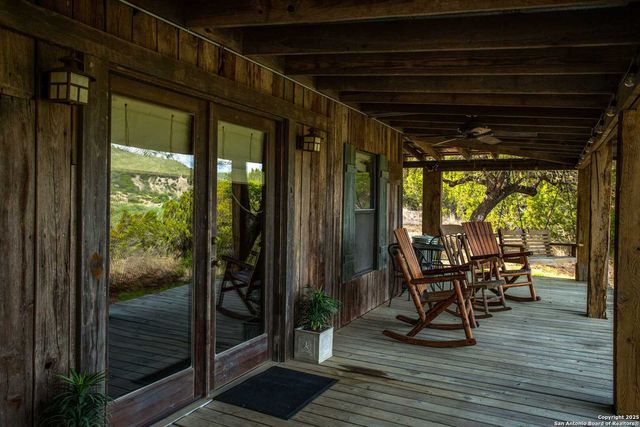 443 Moseley, Medina, TX 78055