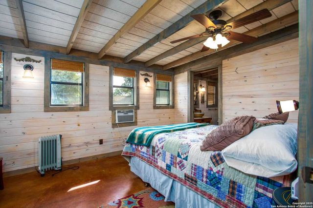 443 Moseley, Medina, TX 78055