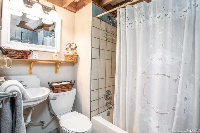 443 Moseley, Medina, TX 78055