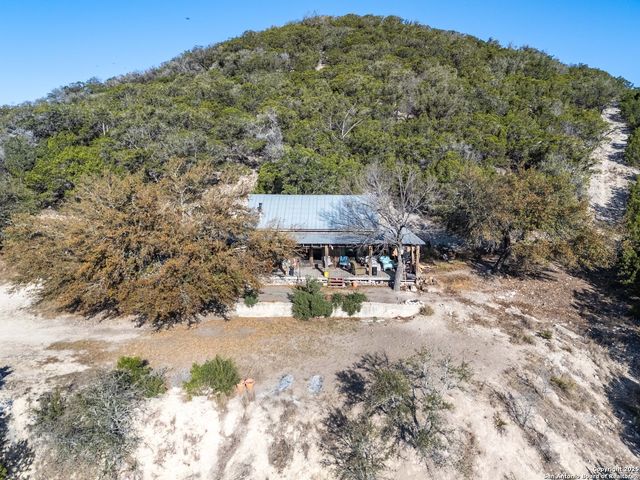 443 Moseley, Medina, TX 78055