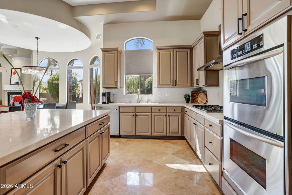 925 E PRESCOTT Place, Chandler, AZ 85249 — photo 3