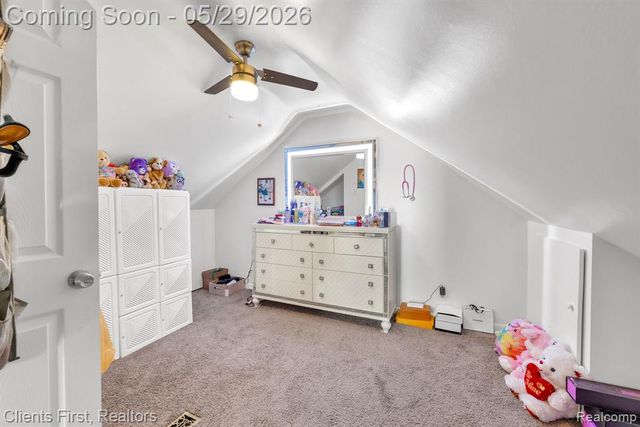24047 Stanford Street, Dearborn Heights, MI 48125