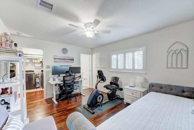 10926 Chazenwood Drive, Houston, TX 77064
