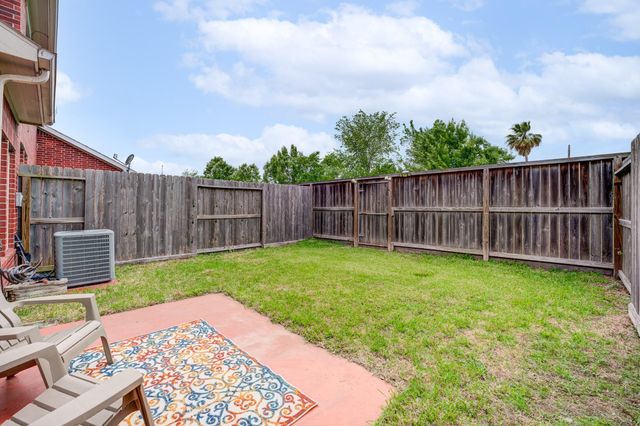 10926 Chazenwood Drive, Houston, TX 77064