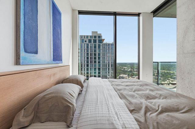 610 Davis ST 4102, Austin, TX 78701