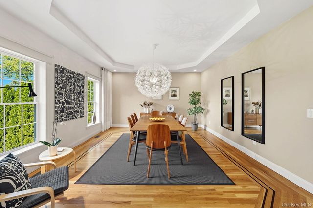 94 Holland Place, Hartsdale, NY 10530