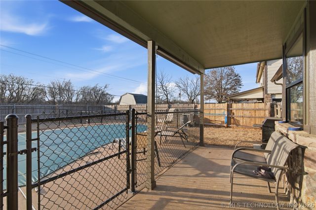 13674 S Maple Street, Glenpool, OK 74033