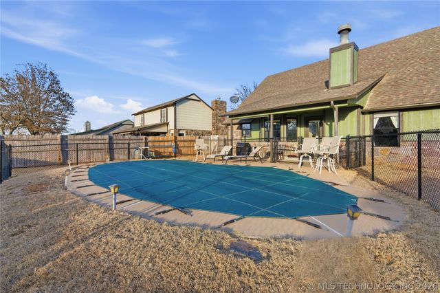 13674 S Maple Street, Glenpool, OK 74033