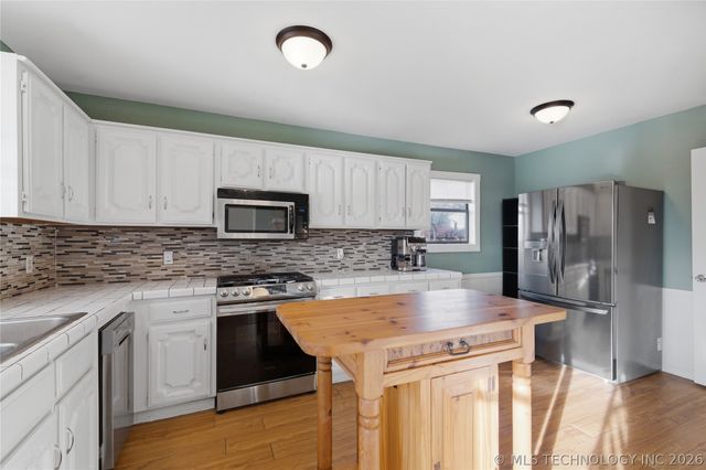 13674 S Maple Street, Glenpool, OK 74033