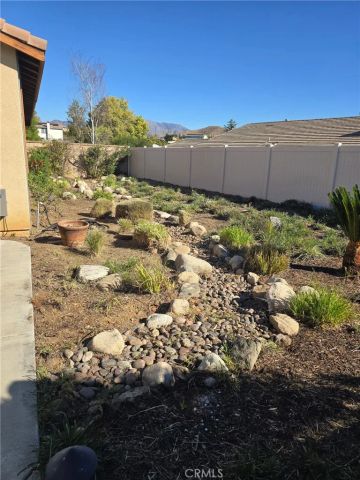 31829 Oak Wood Circle, Yucaipa, CA 92399