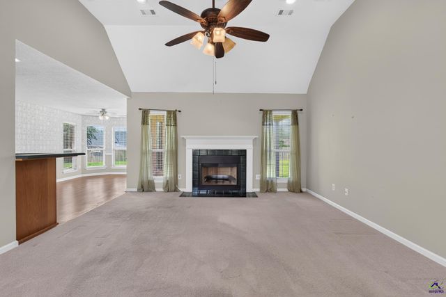 641 Thompson Mill Road, Bonaire, GA 31005