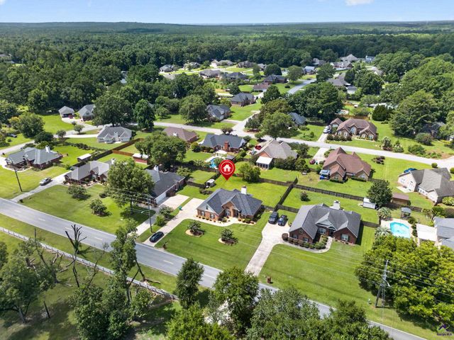 641 Thompson Mill Road, Bonaire, GA 31005