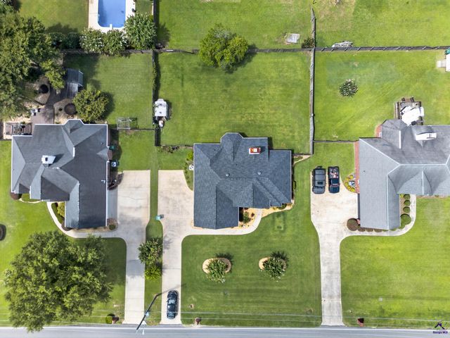 641 Thompson Mill Road, Bonaire, GA 31005