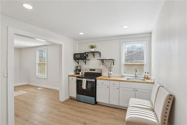 130 South Avenue SE, Marietta, GA 30060