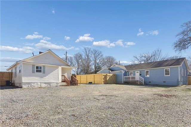 130 South Avenue SE, Marietta, GA 30060