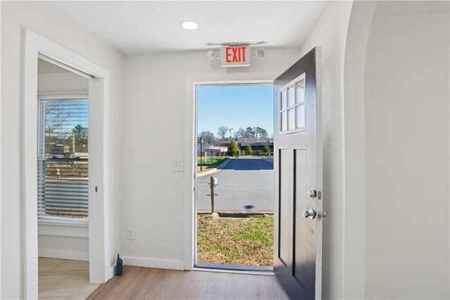 130 South Avenue SE, Marietta, GA 30060