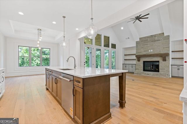 5416 Planting Field Lane, Flowery Branch, GA 30542