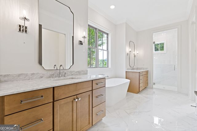 5416 Planting Field Lane, Flowery Branch, GA 30542