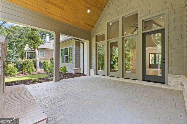 5416 Planting Field Lane, Flowery Branch, GA 30542