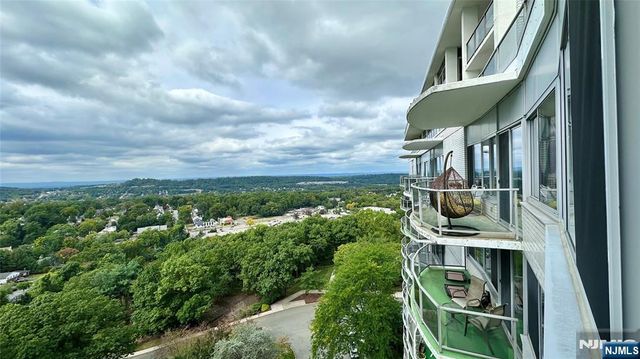 1 Claridge Drive 1000, Verona, NJ 07044