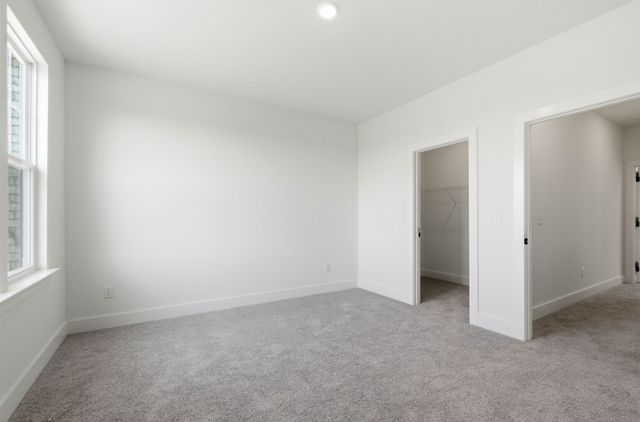 220 Nearwater Place, Hendersonville, TN 37075