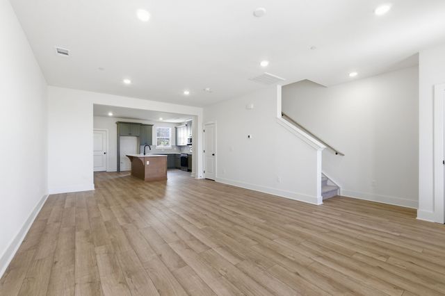 220 Nearwater Place, Hendersonville, TN 37075