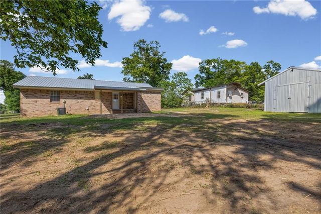 11753 Old Moffat Road, Wilmer, AL 36587