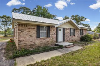 11753 Old Moffat Road, Wilmer, AL 36587