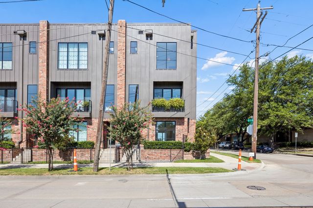 737 N Zang Boulevard 103, Dallas, TX 75208
