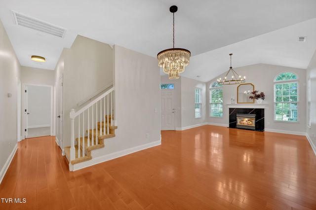223 Avonlea Place, Johnson City, TN 37604