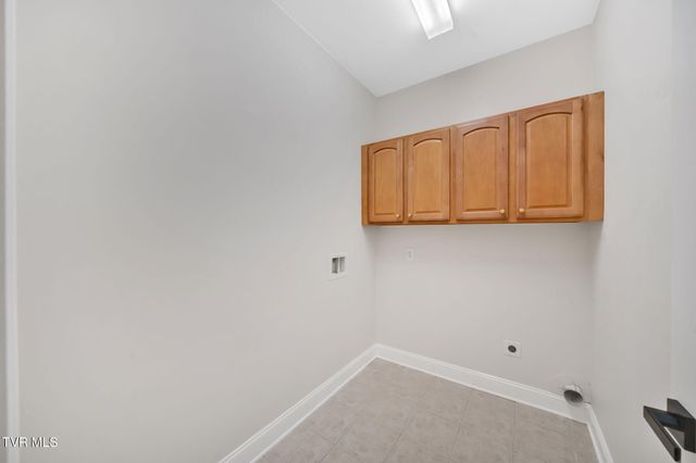 223 Avonlea Place, Johnson City, TN 37604