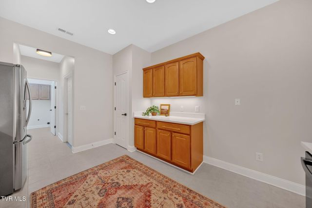 223 Avonlea Place, Johnson City, TN 37604