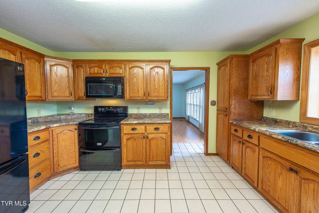 224 New Beason Well Road, Kingsport, TN 37660