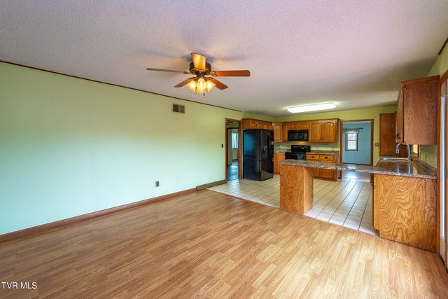 224 New Beason Well Road, Kingsport, TN 37660