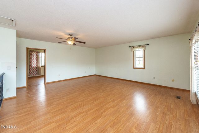 224 New Beason Well Road, Kingsport, TN 37660