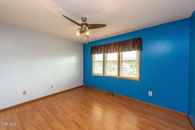 224 New Beason Well Road, Kingsport, TN 37660