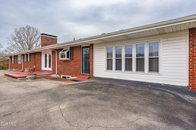 224 New Beason Well Road, Kingsport, TN 37660