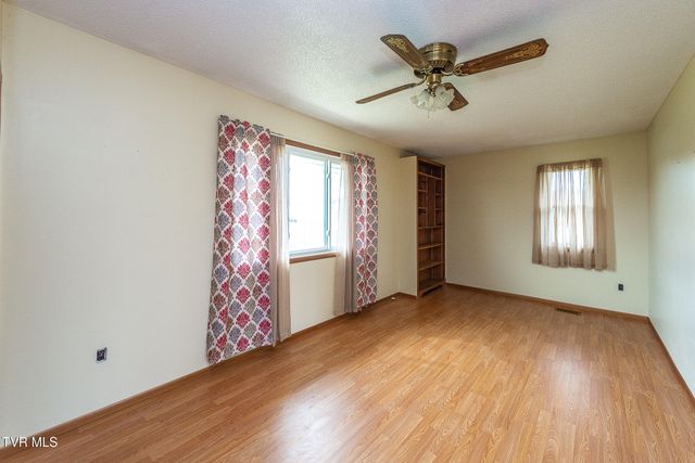 224 New Beason Well Road, Kingsport, TN 37660